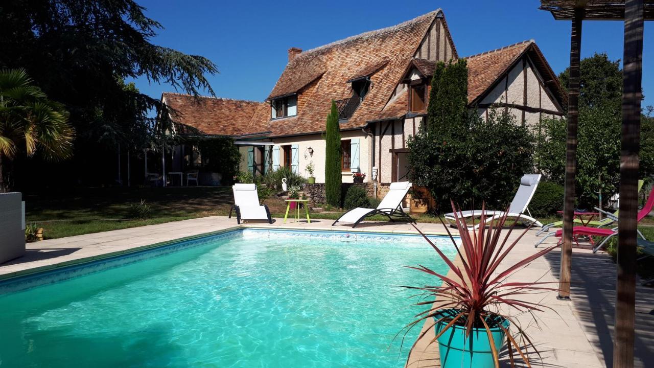 En Pleine Campagne, Proche Du Mans - Chambre D'Hotes Fillé Exteriér fotografie