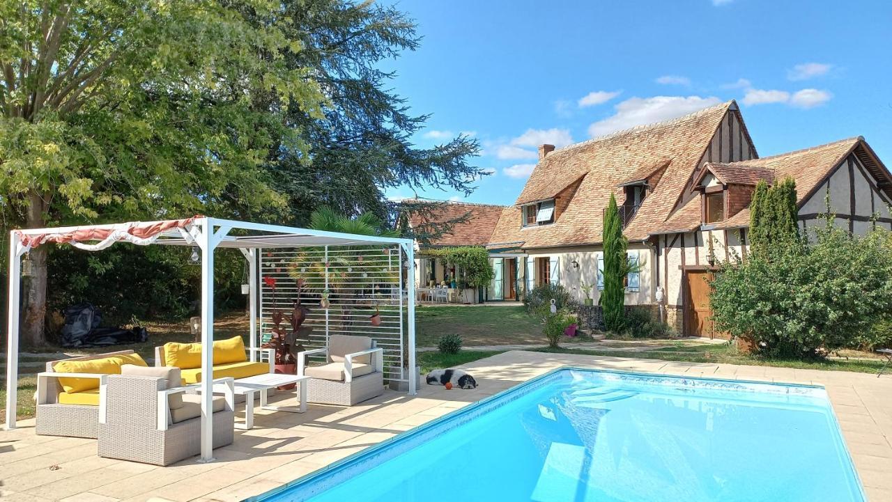En Pleine Campagne, Proche Du Mans - Chambre D'Hotes Fillé Exteriér fotografie